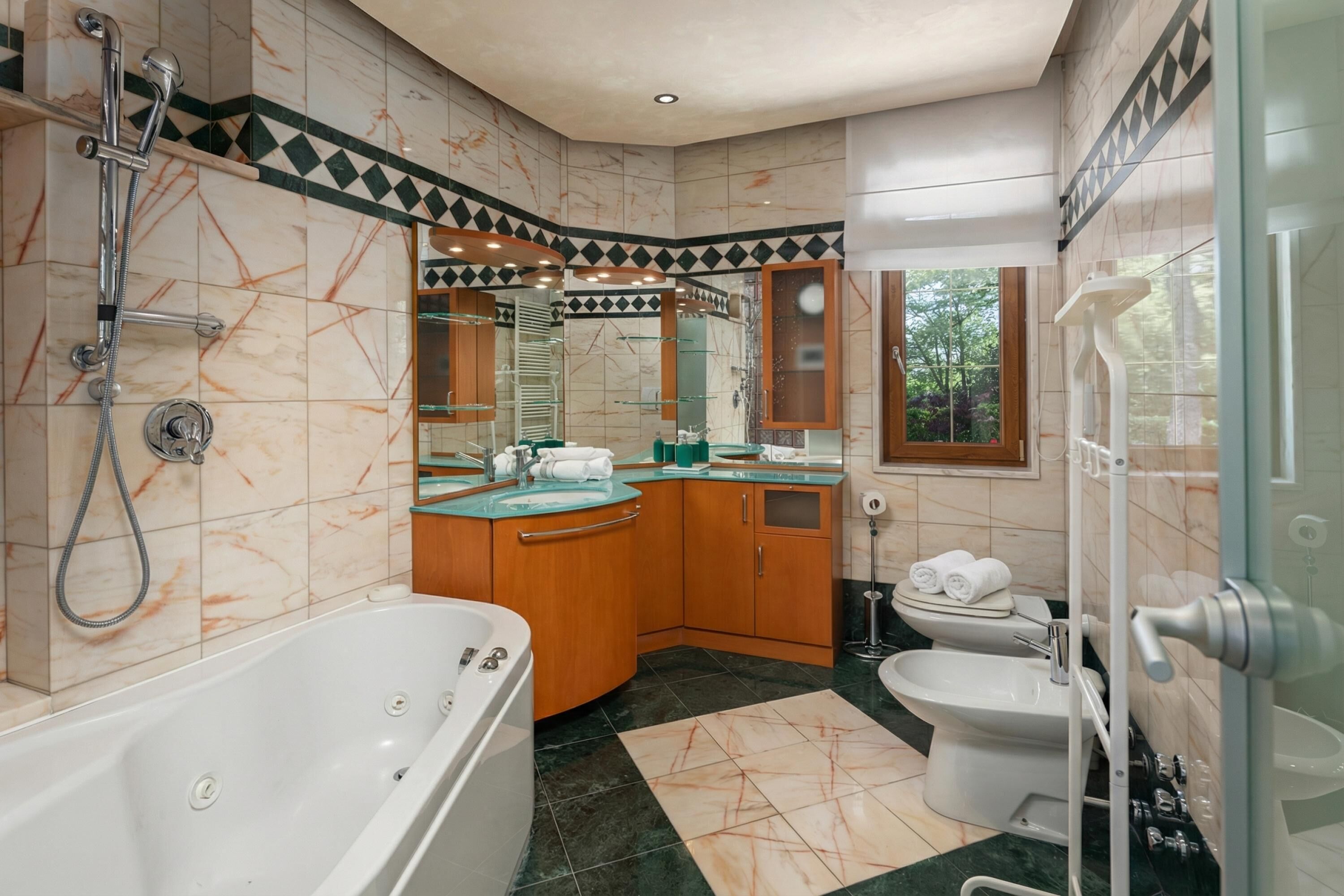 Bathroom with bathtub