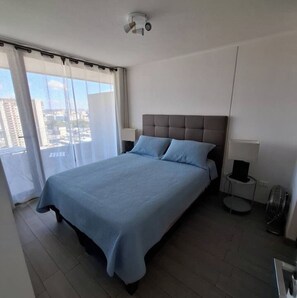 2 habitaciones, tabla de planchar con plancha y wifi gratis 