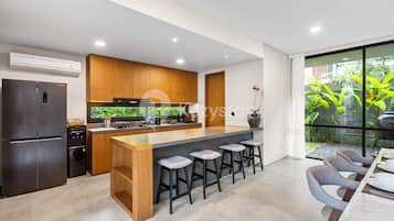 Villa, 4 Bedrooms, Private Pool, Pool View | Private kitchen