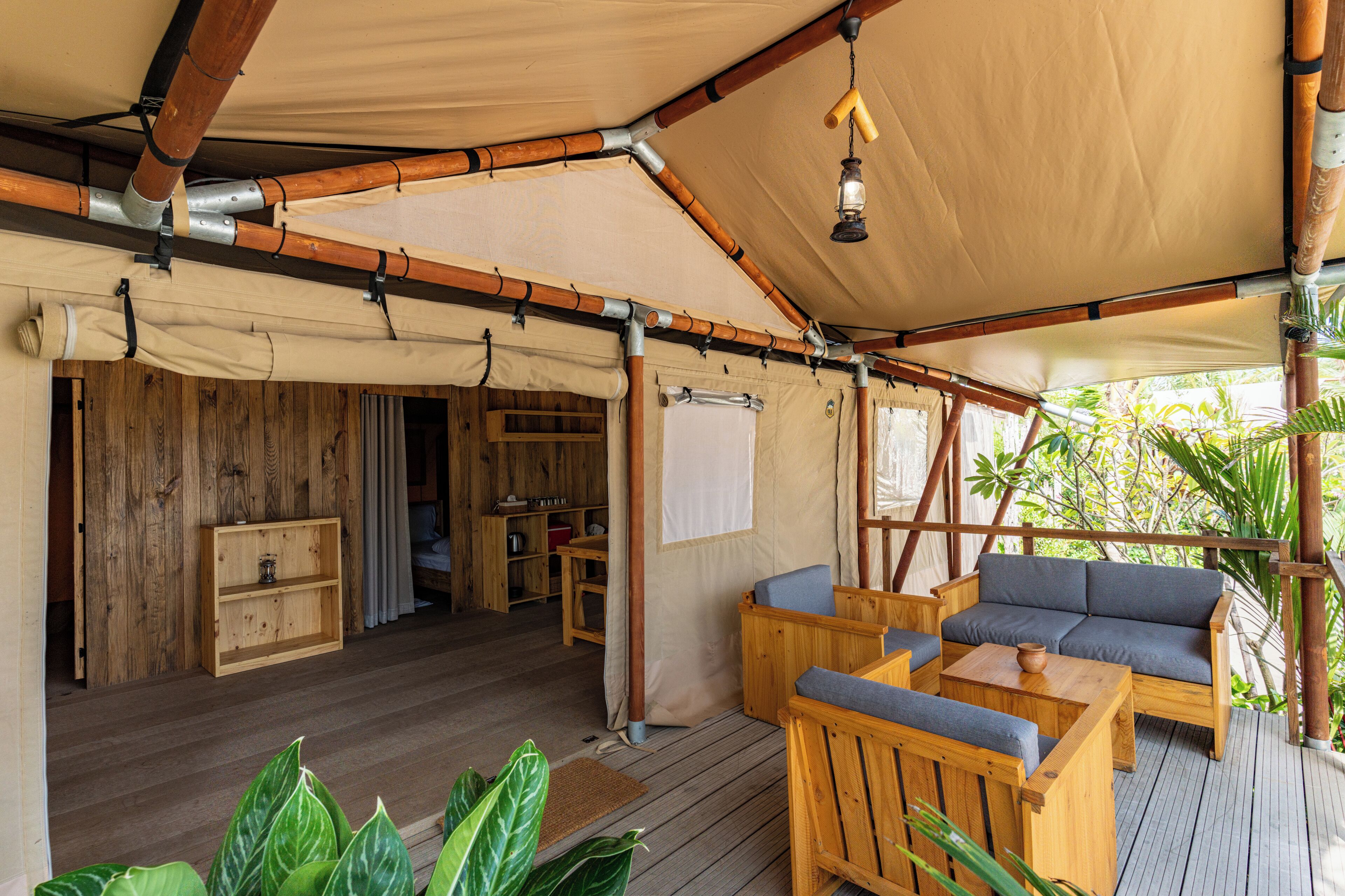 Grateful Tent | In-room dining