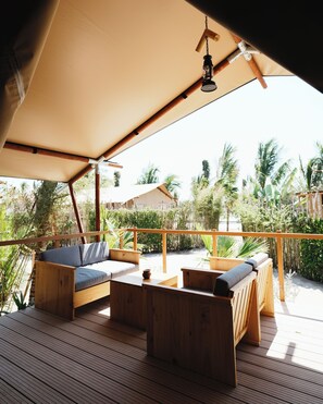 Tienda de campaña, 1 habitación, vista al jardín (Mindful Tent) | Balcón