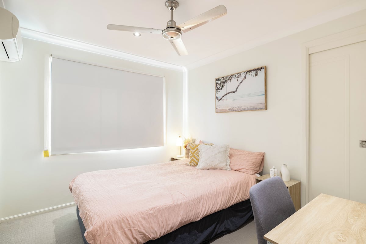 Departamento superior, 1 cama Queen size, para no fumadores, cocineta | 2 habitaciones, escritorio y espacio para trabajar con laptop