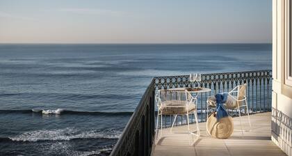 Seaview Castle by Cadenzalux