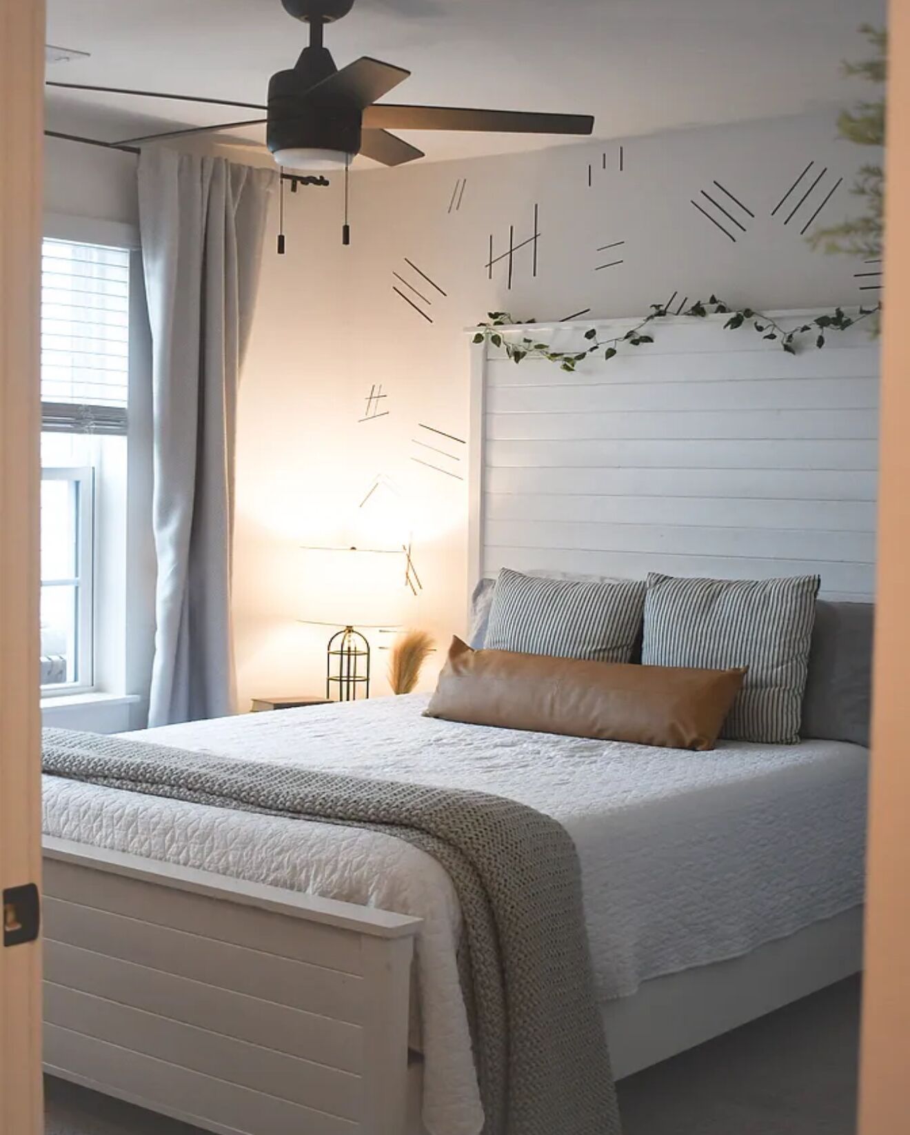 3 多间卧室、办公桌、熨斗/熨衣板、旅行婴儿床