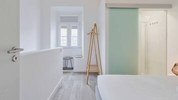 1 quarto, ferros/tåbuas de passar roupa, berço de viagem, Wi-Fi