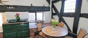 Wyre Court Cottage