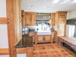 Fridge, microwave, toaster, cookware/dishes/utensils