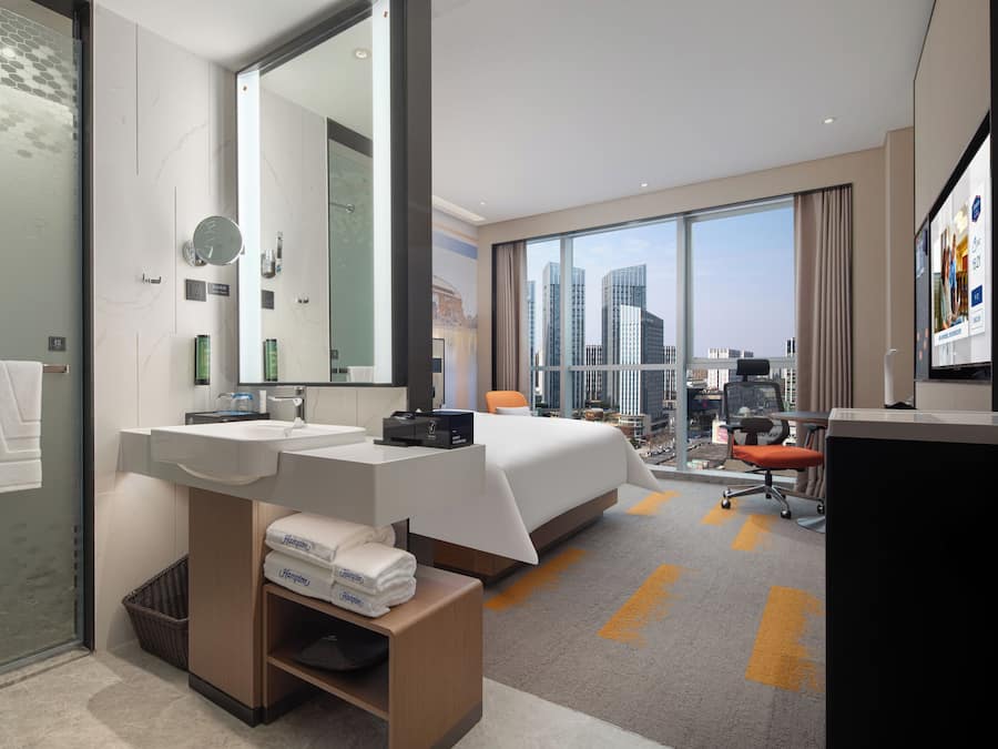 Superior Single Room, City View | Desk, laptop workspace, blackout drapes, soundproofing