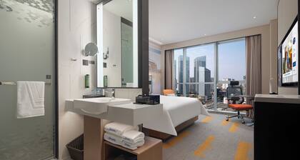 HamptonHiltonChengduRailwayNorthStation