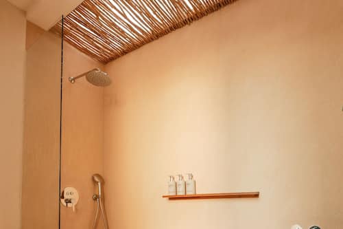Luxury Villa, Courtyard View | Bathroom | Free toiletries, hair dryer, towels, soap