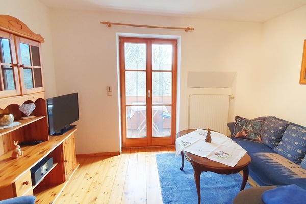 Ferienwohnung f. 2-4 Pers. (58qm), 2 sep.Schlafzimmer, 1 Doppelbett, 1 Etagenbett, 1G-so wohnen Sie bei uns