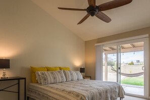 2 bedrooms, desk, iron/ironing board, WiFi