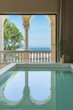 Yuanlan sea view balcony pool double bed room | Beach/ocean view