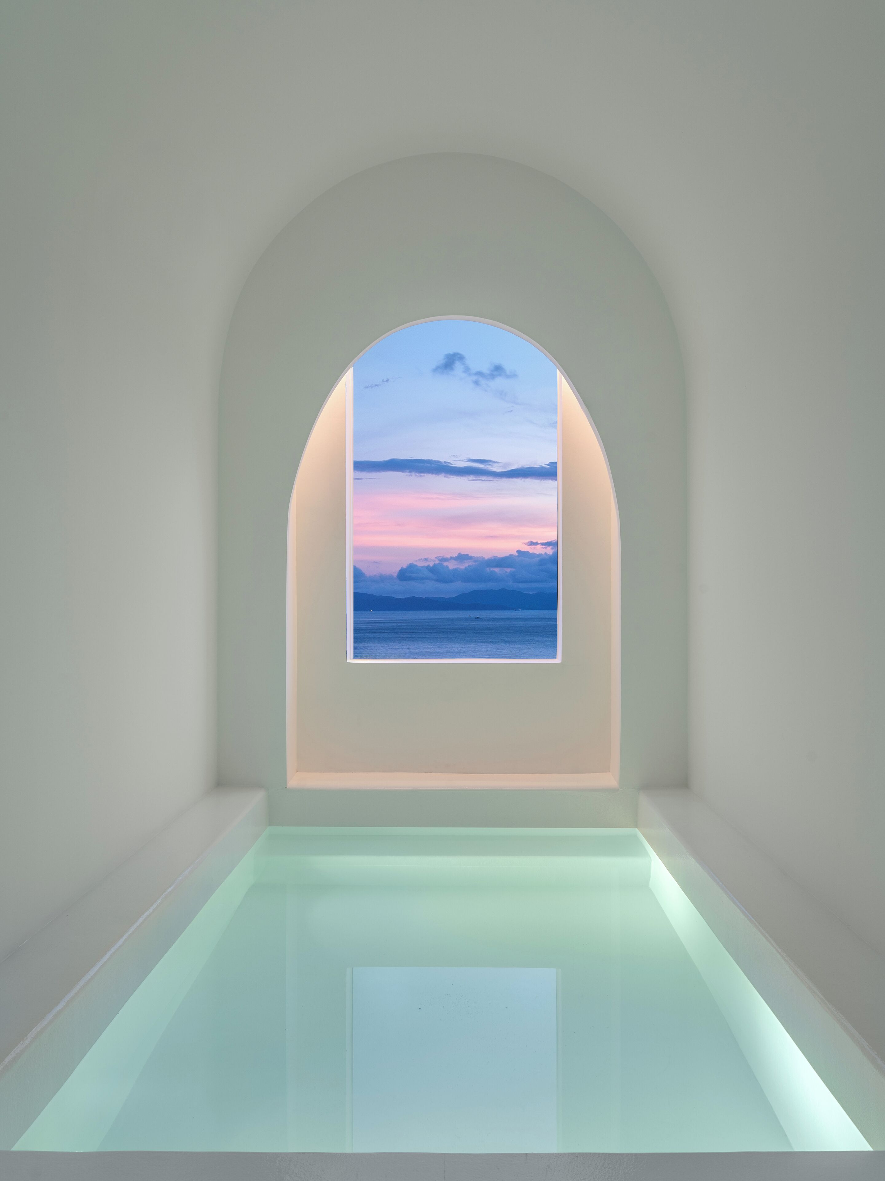 Moon Pool Sea View Balcony Hot Spring King Room | Premium bedding, down duvets, free minibar, free WiFi