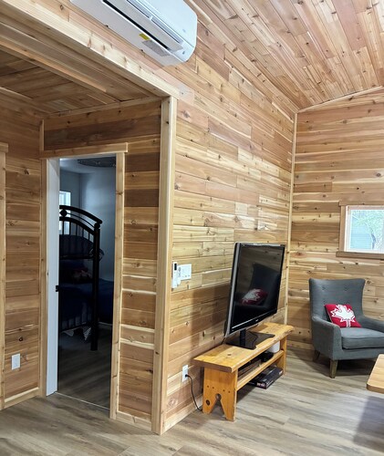 Shu Drop Inn - enjoy a tranquil stay at White Lake