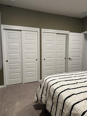 1 bedroom, WiFi, bed sheets