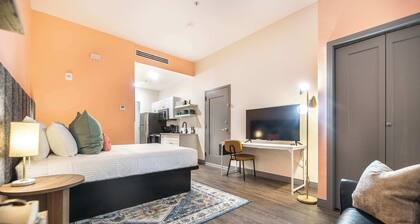 Little Richard Inspired Stay Walk Score 63