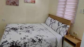 1 chambre, bureau, Wi-Fi gratuit, draps fournis