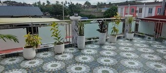 Charming Room in Delightful Compostela with Free Breakfast & Outdoor Seating