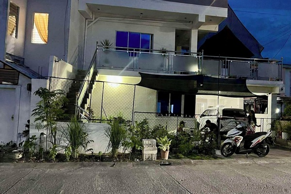 Front of house