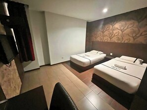 Twin Room | Desk, iron/ironing board, free WiFi - Seeds Hotel Cheras Permaisuri (Kuala Lumpur)