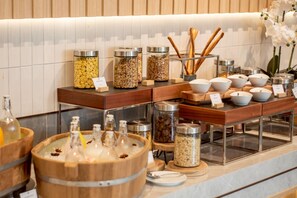 Daily buffet breakfast for a fee