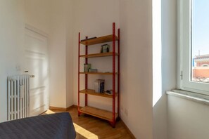 2 bedrooms, desk, iron/ironing board, WiFi - GuestHost - Terrace Apartment Nomentano - Roma (Roma)