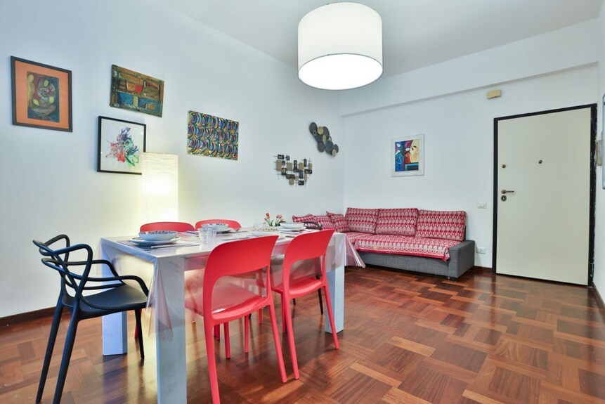 Guesthost - Bright Apartment With Balcony Ideal For Up To 4 People, Equipped With Every Comfort To Ensure A Relaxing Stay. Located Just 200 Meters From The Sea, It Is Located In The Eastern Area Of Salerno, In A Quiet But Well-served Neighborhood, - Salerno