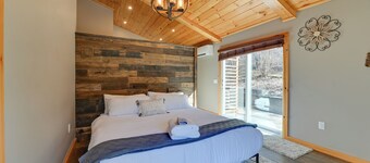 5 Mi to Slopes! Group Ski House w/ Game Room