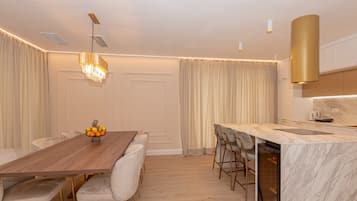 Vila (Four Bedroom Villa Šimun Zaton with ) | Cozinha privada | Geladeira