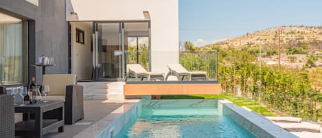 Villa (Four Bedroom Villa Šimun Zaton with ) | Outdoor pool