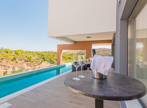 Villa (Four Bedroom Villa Šimun Zaton with ) | Außenpool