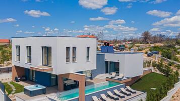 Villa (Four Bedroom Villa Šimun Zaton with ) | Aerial view