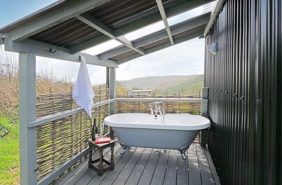 Luxurious Shepherds Huts, Outdoor Baths, Sea Views