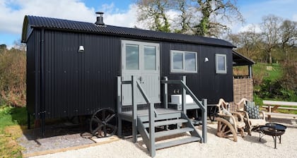 Luxurious Shepherds Huts, Outdoor Baths, Sea Views