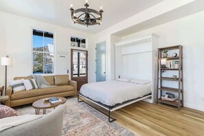 Iron/ironing board, travel crib, WiFi, bed sheets