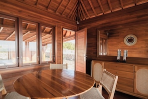 Family Bungalow, 2 Bedrooms, Ocean View | In-room dining
