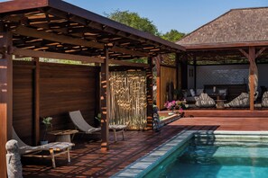Deluxe-Bungalow, eigener Pool, Meerblick | Terrasse/Patio