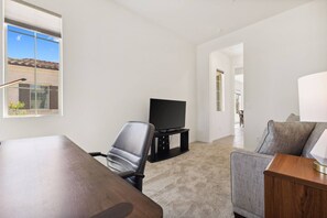 Unclassified image, 2 of 42, button