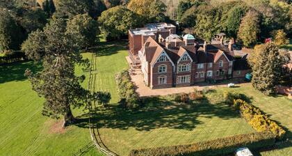 Spacious Double Room with Lovely Views