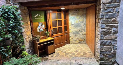 La fusteria del casat rural apartment EL BOSC, calm, nature with chimney