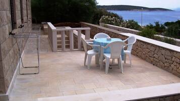 Apartment (Studio Apartment (Marijana)) | Terrace/patio