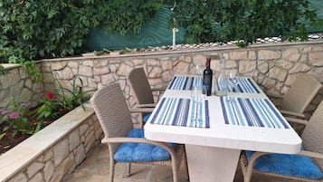 Apartment (Studio Apartment (Marijana)) | Terrace/patio