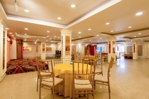 Banquet hall - Hotel the classic inn noida sec 70 (Noida)