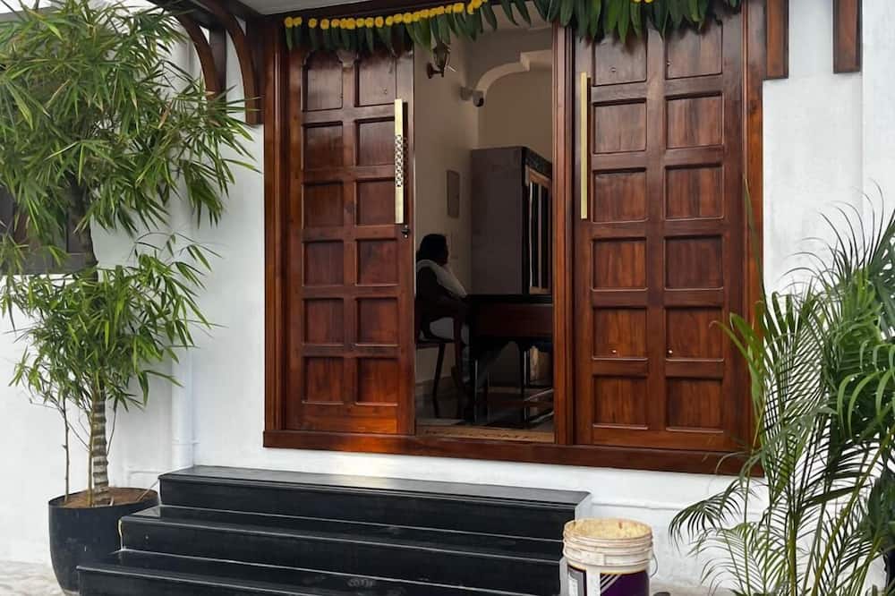 Villa Vedapuri