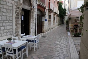 Studio (Studio Apartment with Terrace) | Exterior