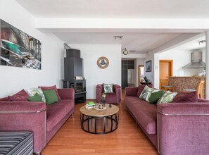 House (Holiday Home Villa) | Living room