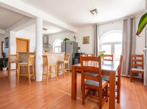 Hus (Holiday Home Villa) | Spisestue