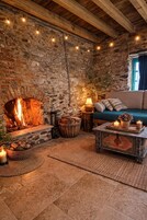 Exclusive House | Free WiFi