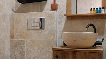 Classic Room, 1 Double Bed, Sea View | Bathroom | Shower, hair dryer, slippers, towels